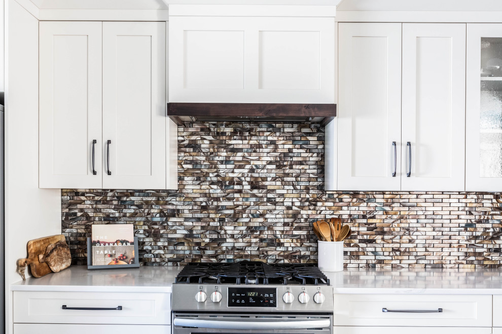 Kitchen - rustic kitchen idea