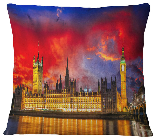 House of Parliament At River Thames Modern Cityscape Throw Pillow, 18"x18"