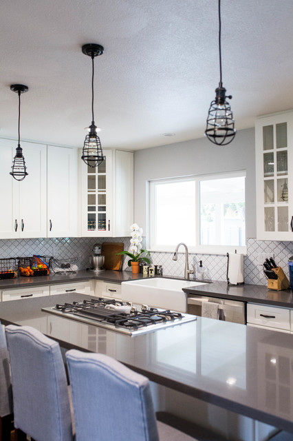 Transitional Kitchen Remodel classique-chic-cuisine