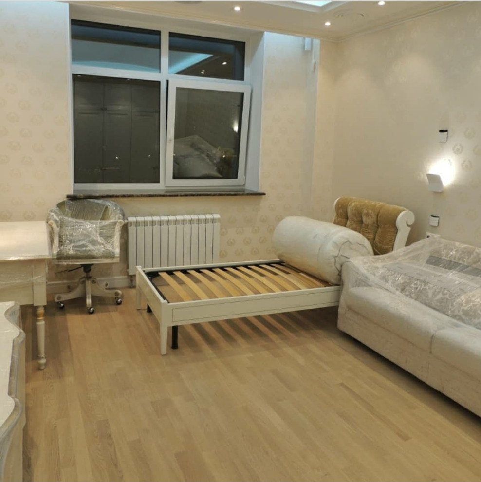 Бежевый монохром