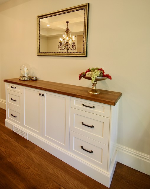 TRELAWNEY RESIDENCE transitional-kitchen