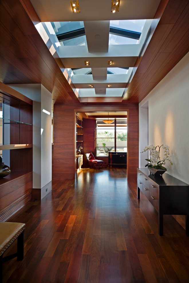 This is an example of a contemporary hallway in Phoenix.
