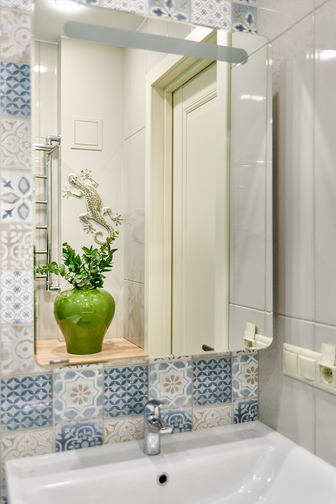 Наивное настроение. Яркая и свежая квартира в Москве.