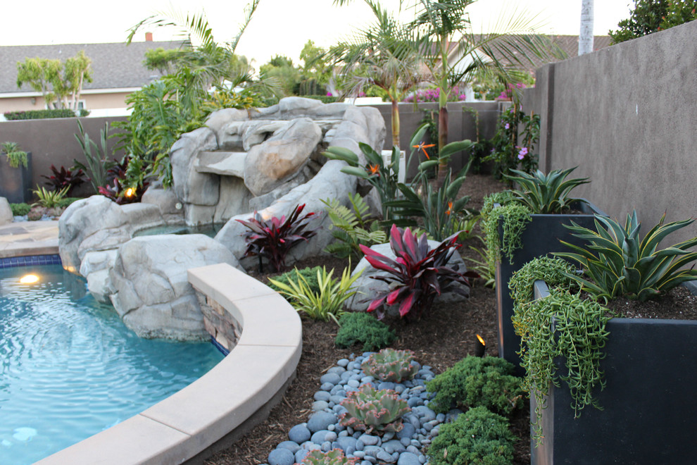 Contemporary Garden Grove Mediterranean Garden Orange County By Caliscape Landscape Services