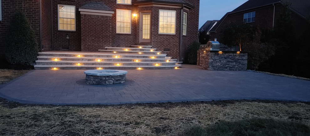 Outdoor Living Space with Fire Pit