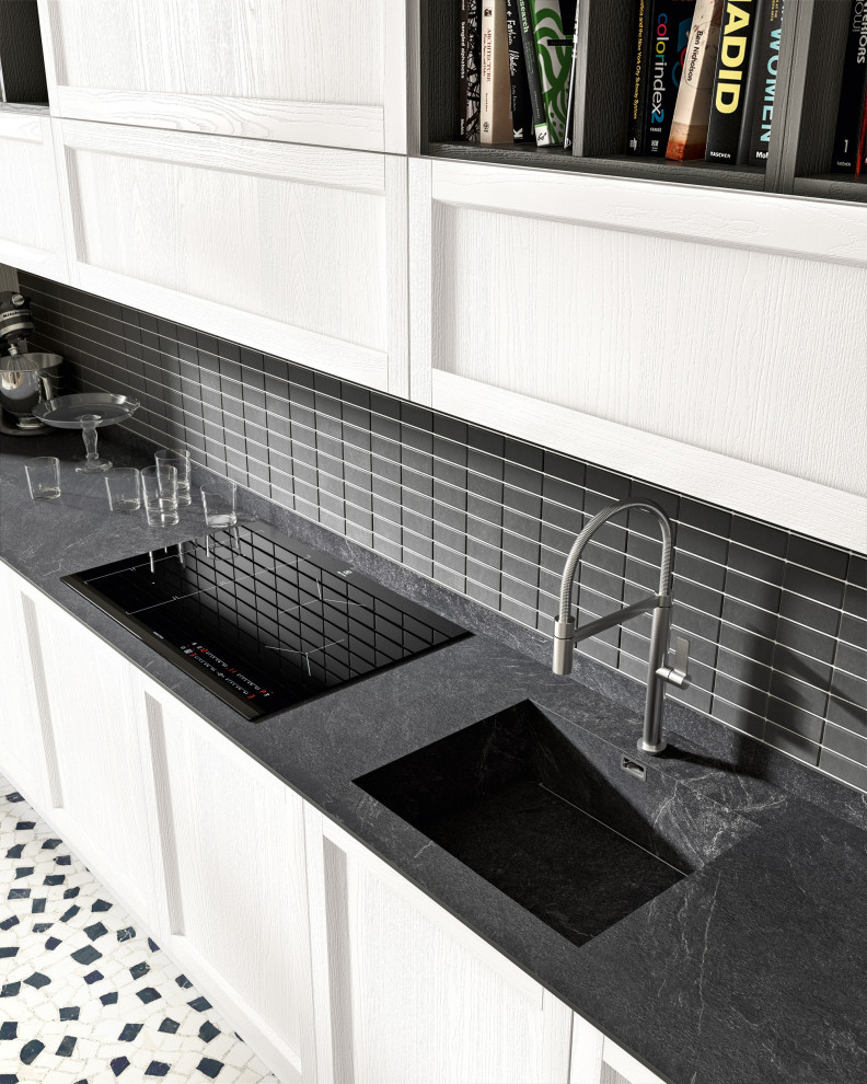 Inspiration for a transitional kitchen remodel in Toronto