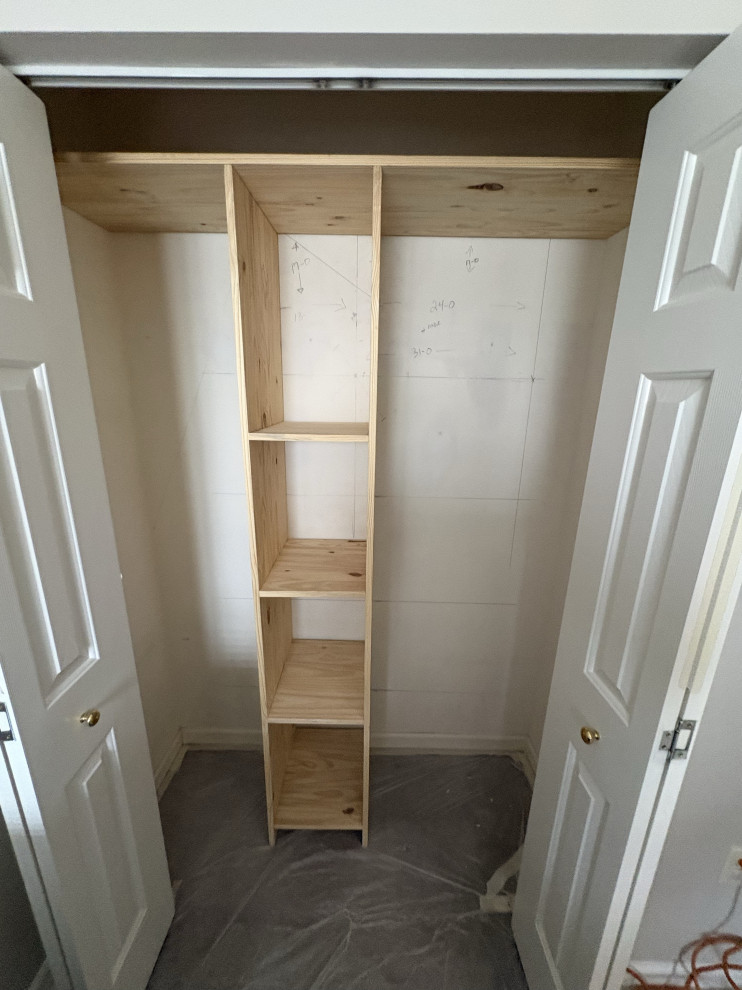 Custom Closet Organizer