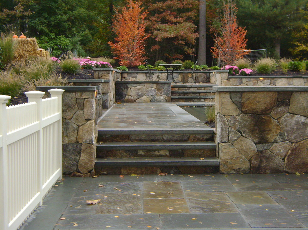 Design ideas for a traditional landscaping in Boston.
