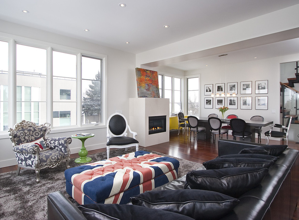 Contemporary living room in Calgary.