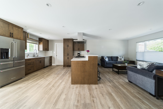 Open Concept Kitchen traditional-kitchen
