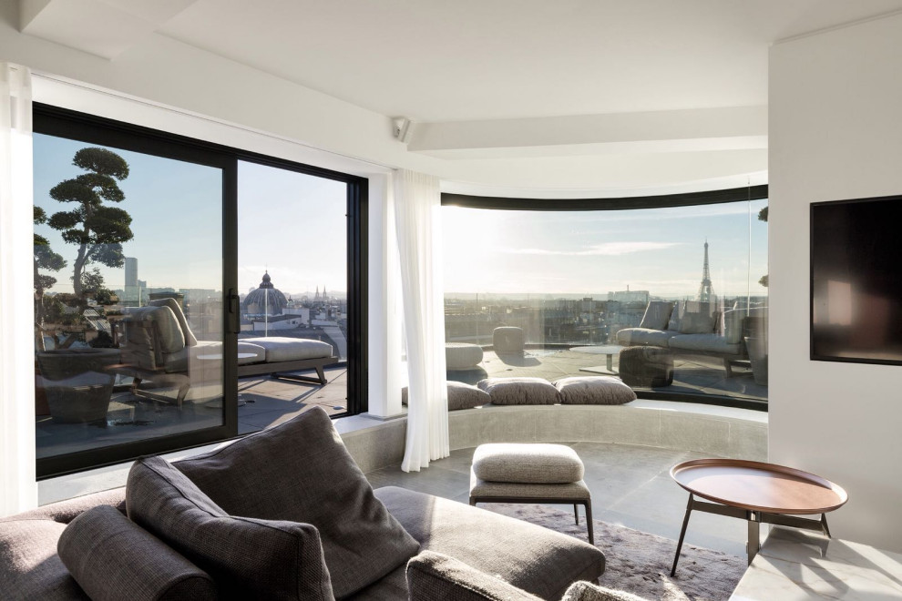 Квартира-студия в Париже