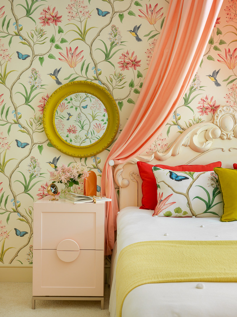 Яркая квартира дизайнера