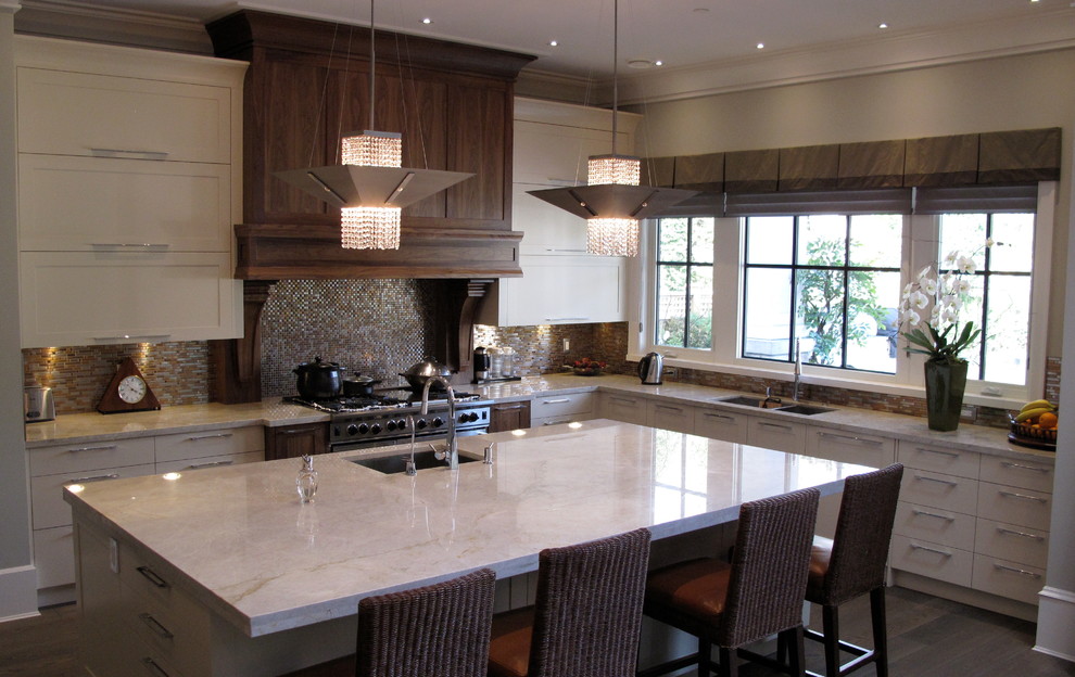 Large transitional kitchen photo in Vancouver
