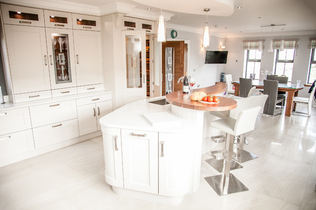 Lyskamm Quartz transitional-kitchen