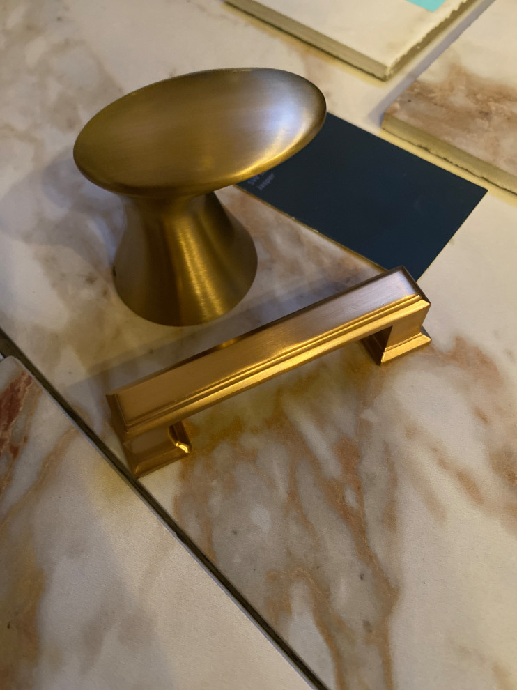 Delta champagne bronze match