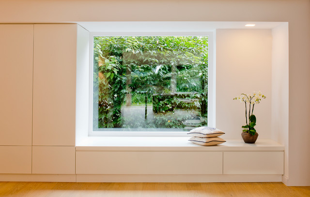 Umbau eines Einfamilienhauses | Haus G contemporaneo-ingresso