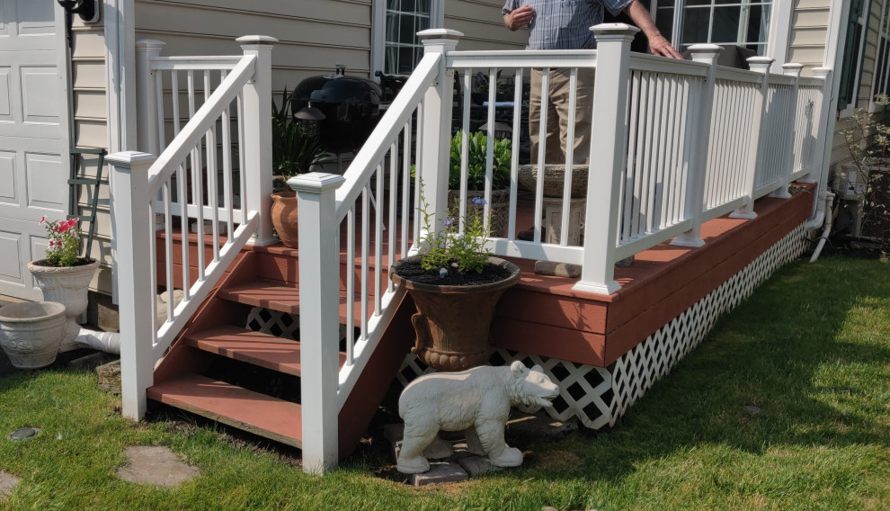 Backyard deck photo in Philadelphia