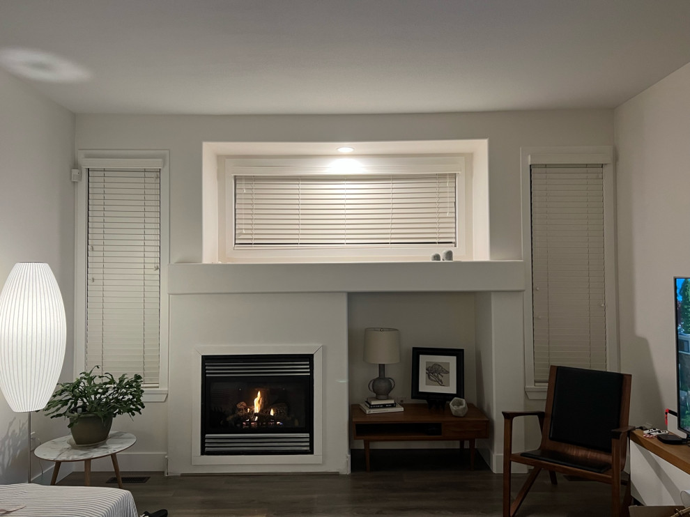 Awkward old TV niche.. what to do??