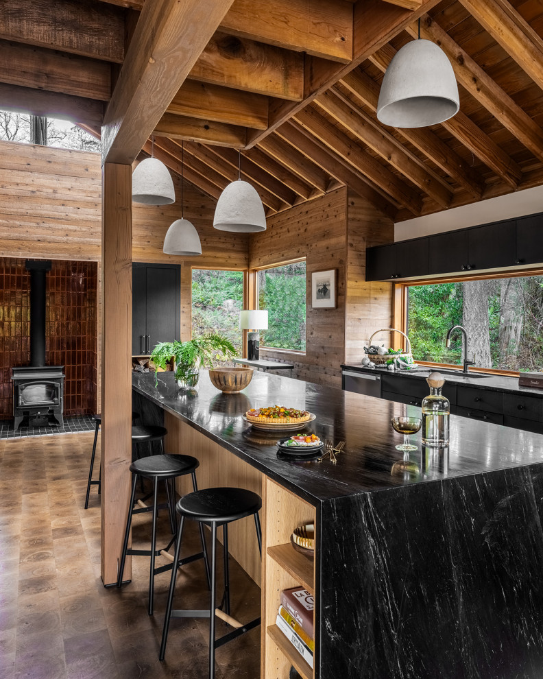 Kitchen - rustic kitchen idea in Seattle