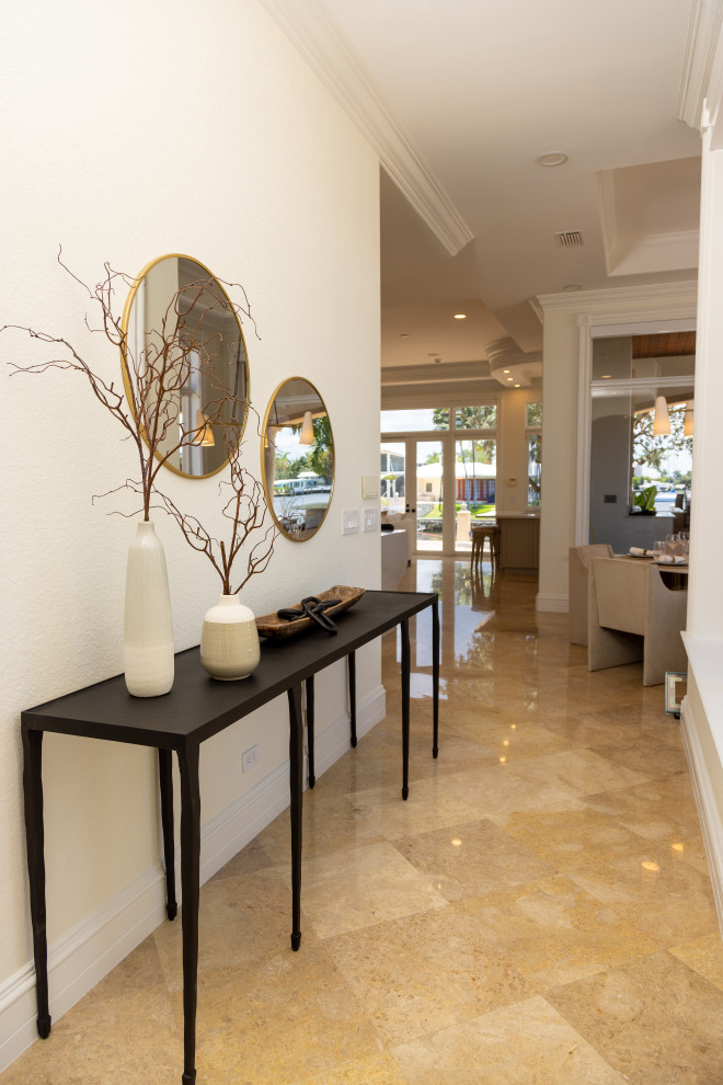 Home design - transitional home design idea in Miami