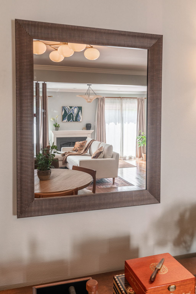 Boho Bachelor Daddy Pad - Bryn Mawr