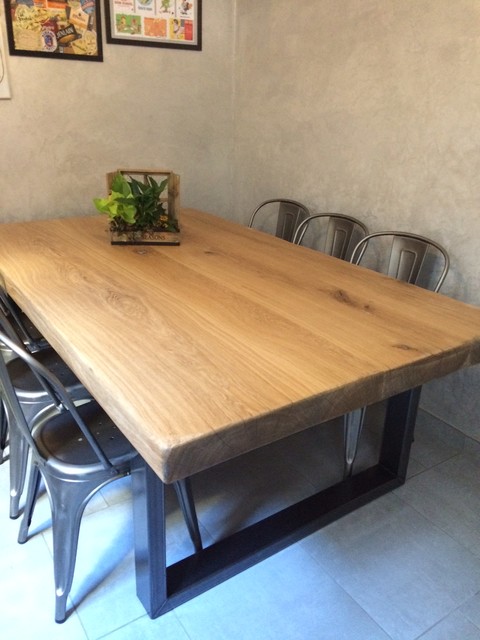 Table &agrave; manger sur mesure mod&egrave;le Work Bench industriell-matplats