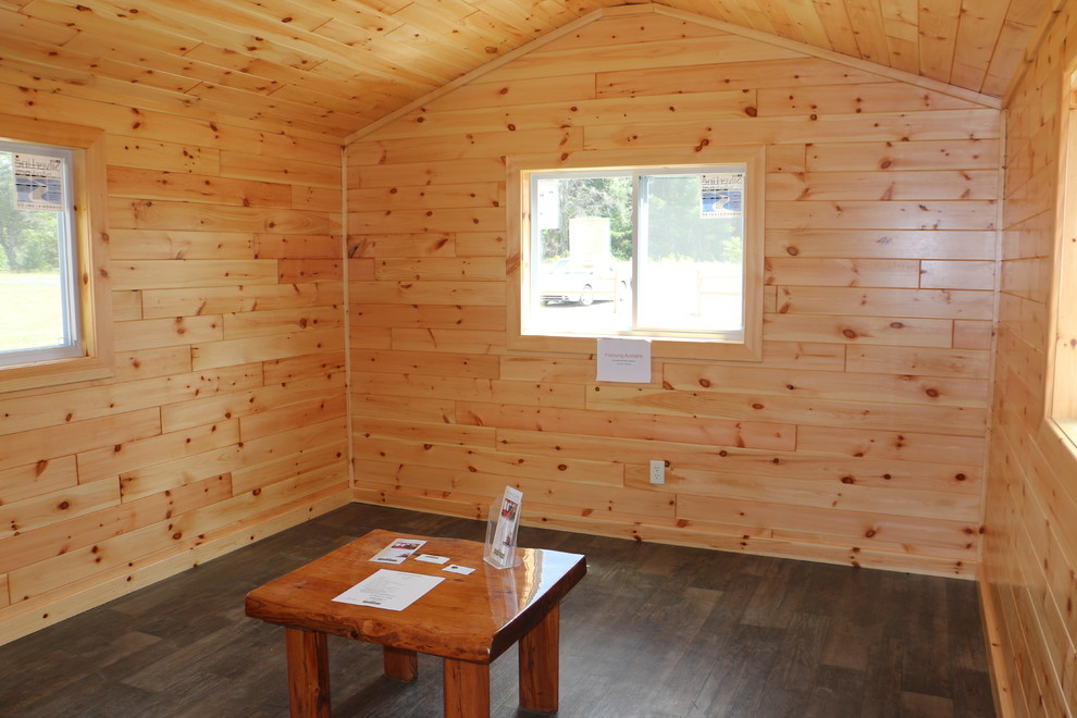 Kiln dried knotty pine that's tongue and groove interior 