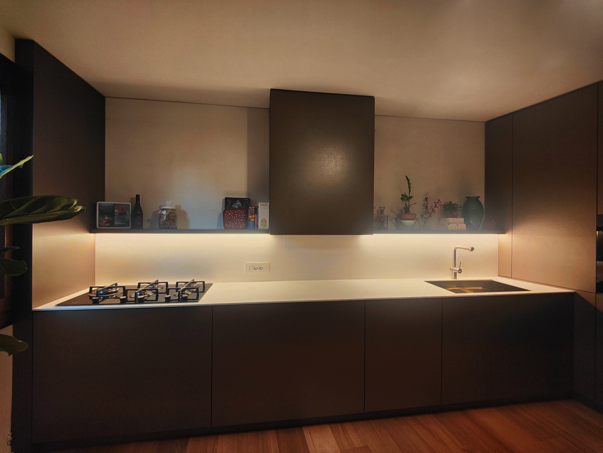 nascondere una caldaia in cucina