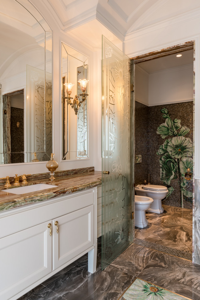 Пентхаус в роскошном неоклассическом стиле