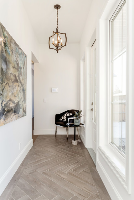 Custom Home: Spadina In-Fill fusion-entrance