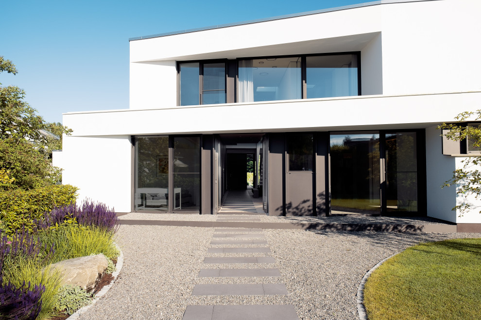 LAKE HOUSE by Lee+Mir Architekten Radolfzell Germany Modern