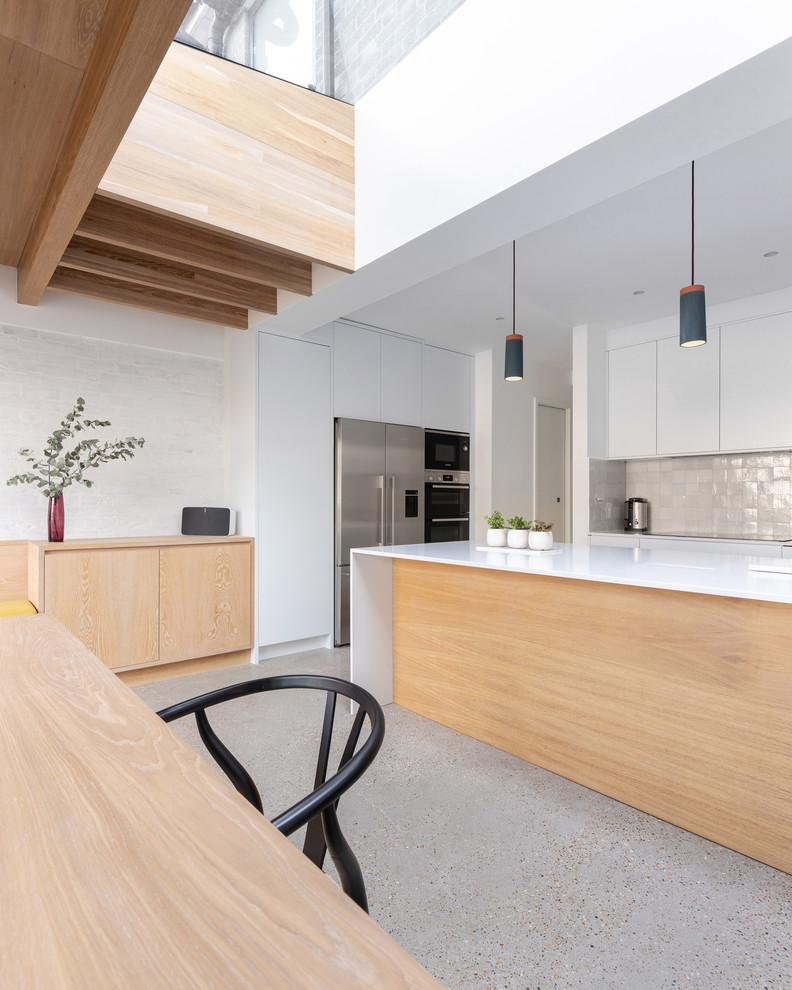 This is an example of a contemporary kitchen in London.