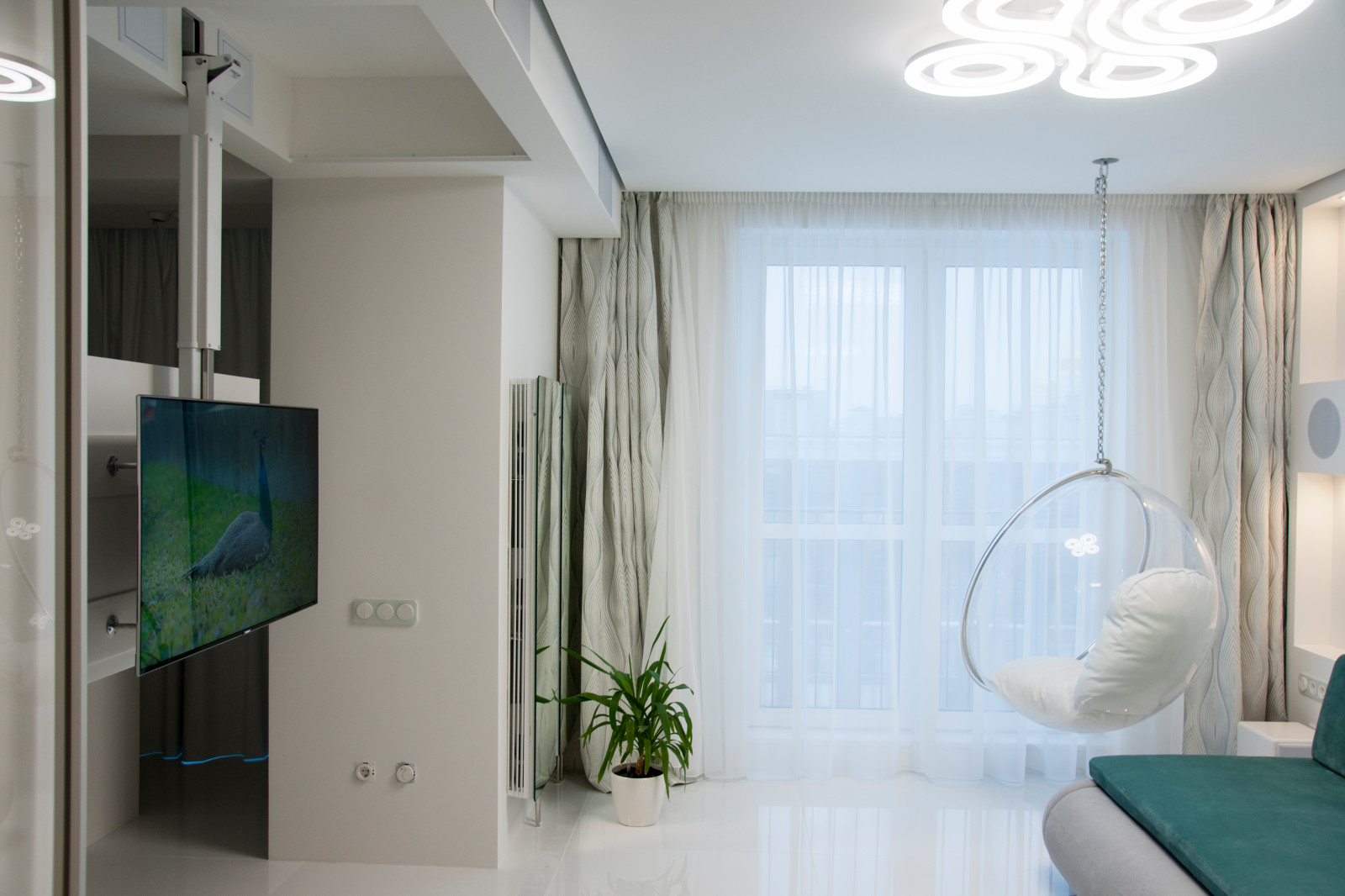 Домашний кинотеатр в гостиной