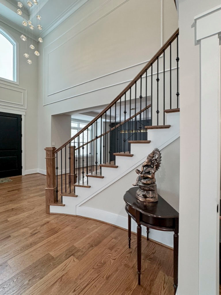 117_Distinct Oak Staircase with Iron Balusters & Oak Rail Profile, Chantilly VA