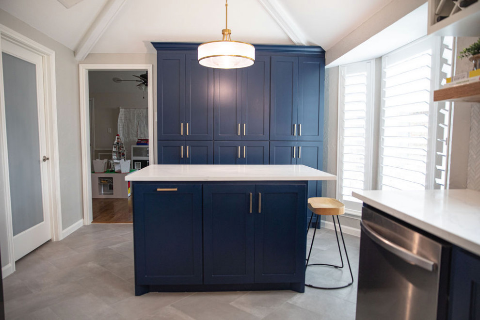 New Kitchen + Laundry