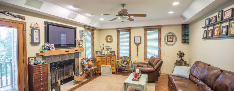 Shabby-Chic Country Kitchen & Sunroom
