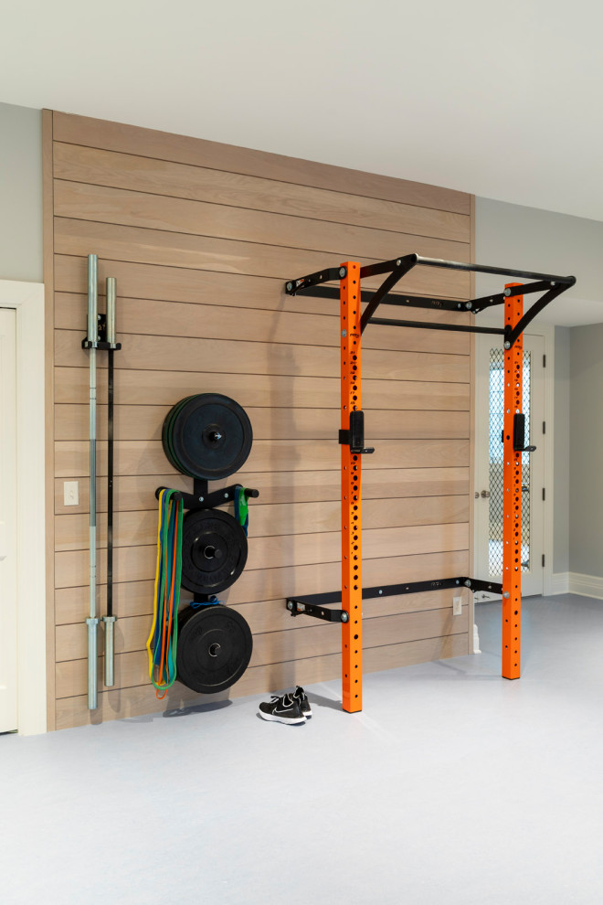 Photo of a transitional home gym in Minneapolis.
