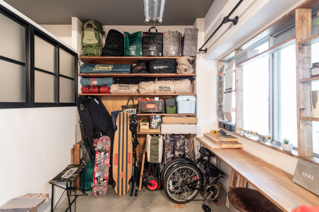 CAMP HOUSE 