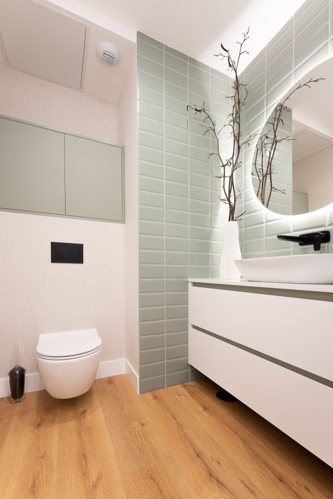 Atico "capricho" con algunos muebles de familia.