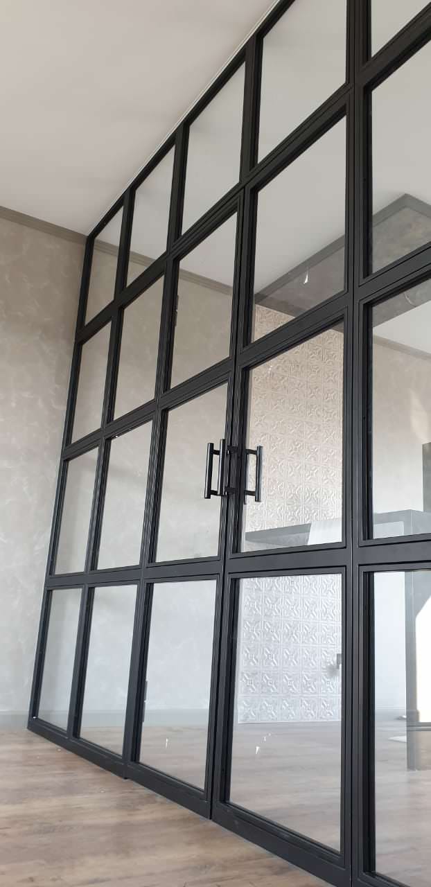 Распашная и раздвижная Loft перегородка