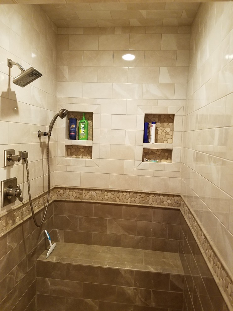 Bathroom - transitional bathroom idea