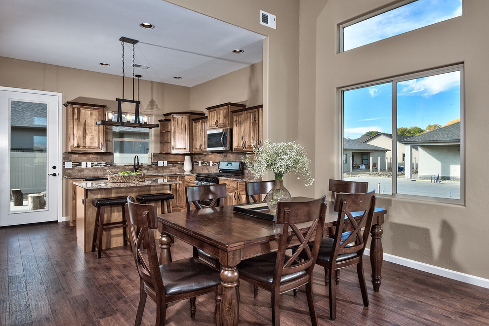 Cloverdale- Dahl Built Homes