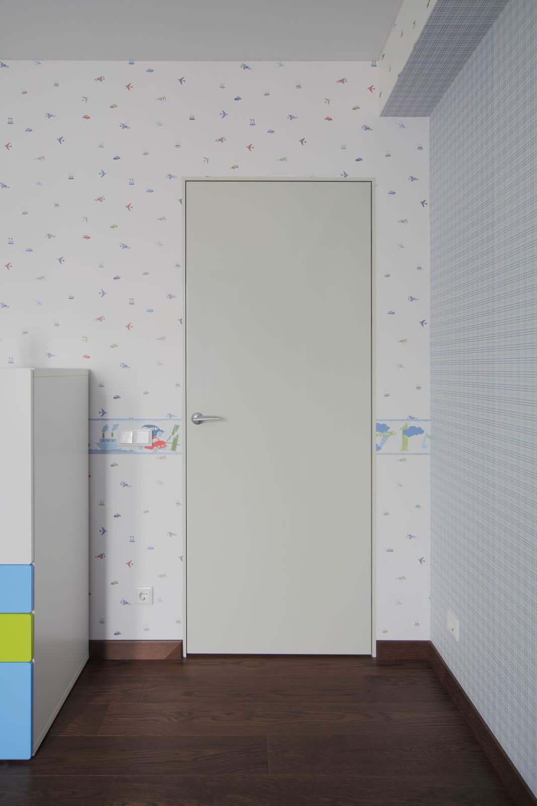 Частный интерьер изготовление дверей