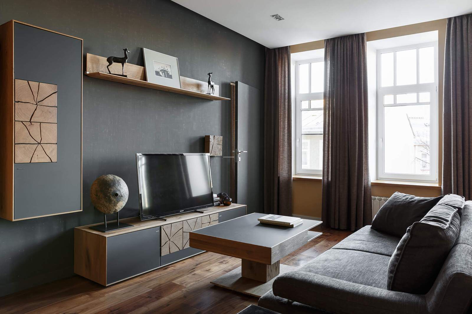 Реализованная квартира на Петроградской — 129 кв. метров.