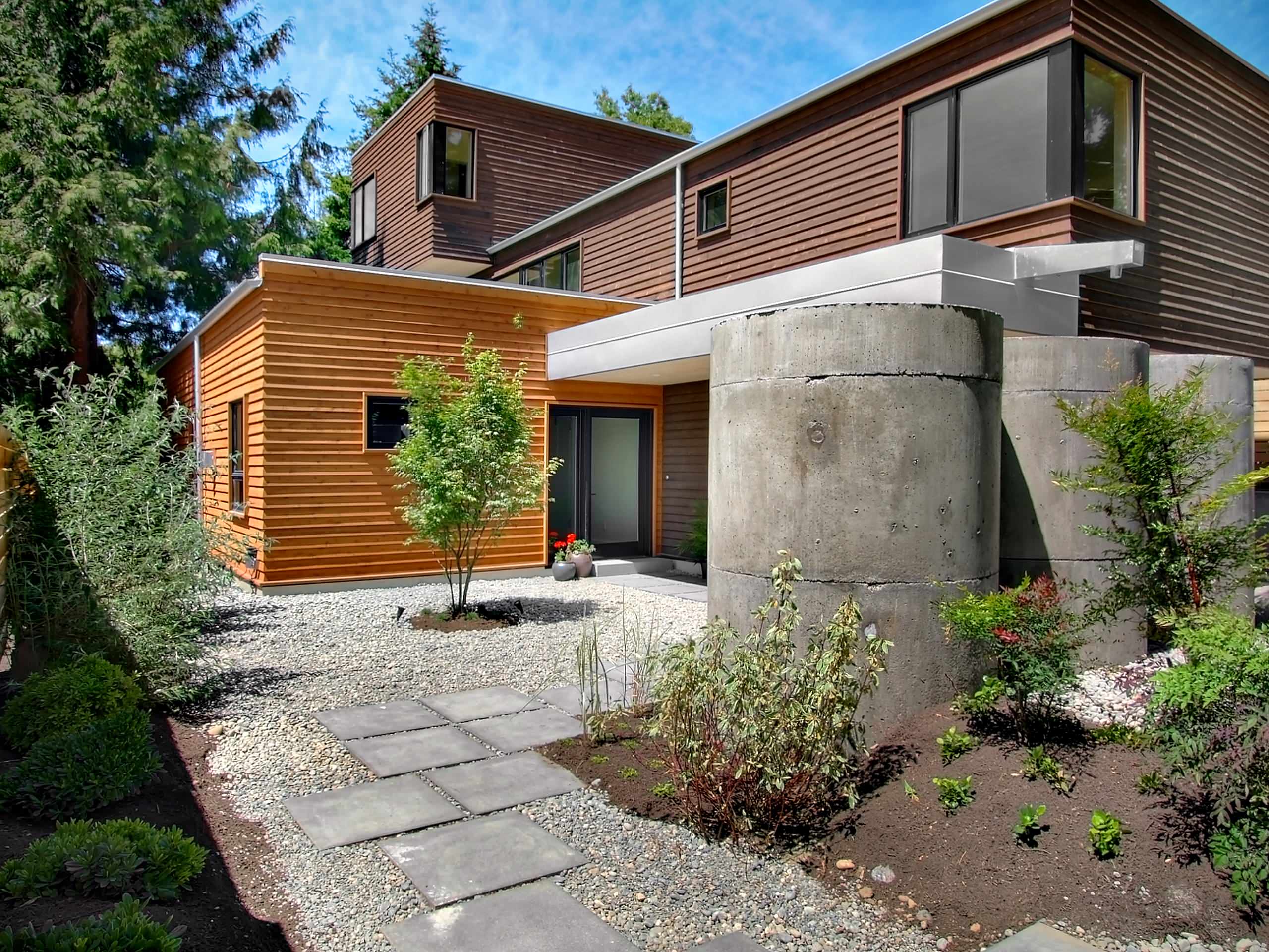 Greenlake Modern Home - Modern - Häuser - Seattle - von Fivedot