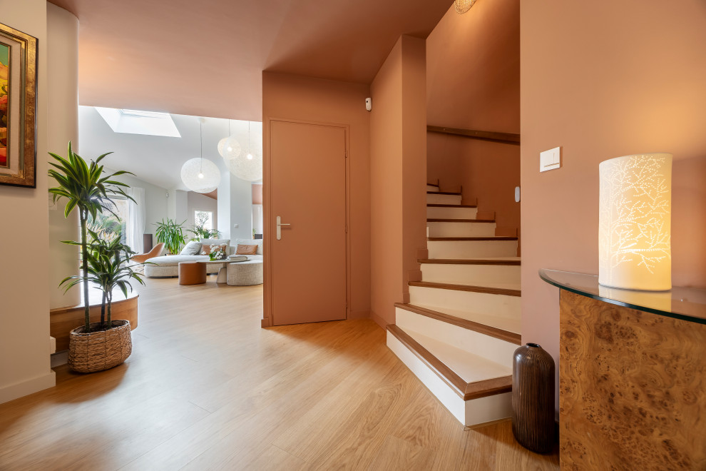 MAISON CONTEMPORAINE aux portes de la ville "Rose"