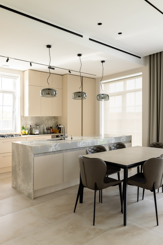 Элегантная квартира: светлые тона и изысканность