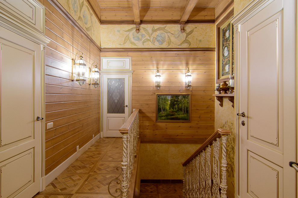 Каркасный дом. Декорирование деревянным блок-хаусом.