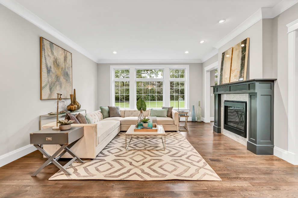 Home design - transitional home design idea in St Louis