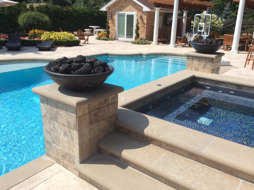 Hot Tub with Firebowls